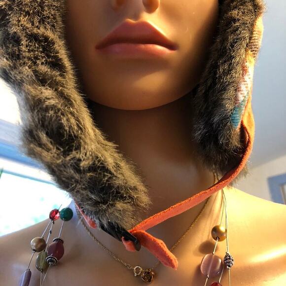 Vintage D&Y Faux Fur Unisex Adult Cozy winter hat ears cover OneSize fit most - Picture 5 of 7